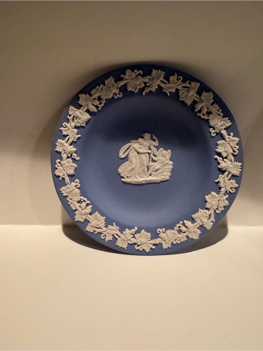 Wedgwood Blue Jasperware Small Round Trinket Dish 4.5 Pre- Owned